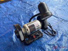 DELTA BENCH GRINDER