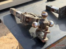 TRAILER HITCH
