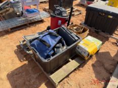 CONTENTS OF PALLET SHOP VAC, CREEPER AND TOOLS