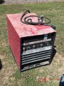 LINCOLN ELECTRIC IDEALARC R3R-500 WELDER