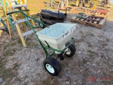 WALK BEHIND FERTALIZER SPREADER