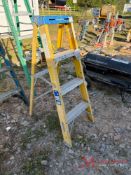 WERNER 4' FIBERGLASS A-FRAME LADDER