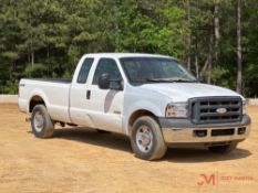 2006 FORD F-250 XL SUPER DUTY PICKUP TRUCK