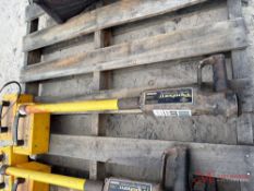(3) PIPE HORN 800-H UTILITY LOCATORS