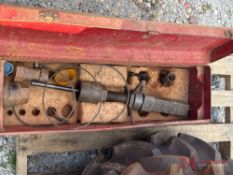WATER PIPE TAPPING TOOL