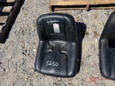 TRACTOR SEAT