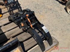 MINI EXCAVATOR GRAPPLE ATTACHMENT