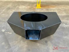 NEW / UNUSED UNIVERSAL ATTACH CONCRETE BUCKET MINI SKID STEER ATTACHMENT