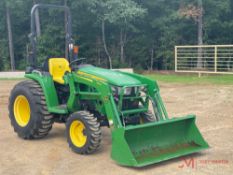 JOHN DEERE 3025E UTILITY TRACTOR
