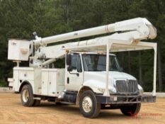 2004 INTERNATIONAL 4300 BUCKET TRUCK