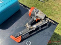 PASLODE PNEUMATIC NAIL GUN