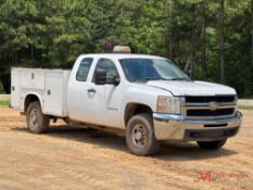 2010 CHEVROLET 2500 HD SERVICE TRUCK