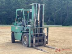 CLARK STRAIGHT MAST FORKLIFT