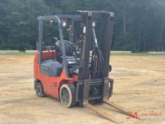TOYOTA 7FGCU25 STRAIGHT MAST FORKLIFT