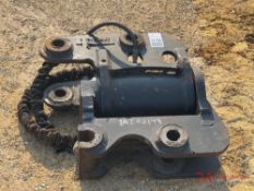 EXCAVATOR HYDRAULIC SWIVEL ATTACHMENT