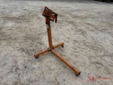 ENGINE STAND