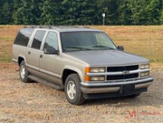 1999 CHEVROLET SUBURBAN SUV