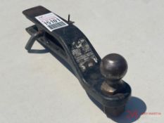 HITCH INSERT WITH PIN