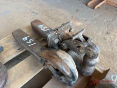 (2) GI HITCHES
