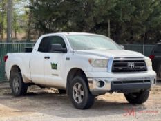 2010 TOYOTA TUNDRA SR5 PICKUP TRUCK