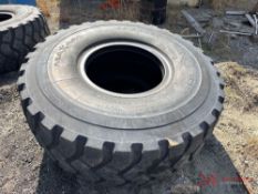 (1) 23.5R25 LOADER TIRE