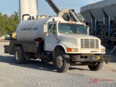 1995 INTERNATIONAL 4900 S/A WATER TRUCK