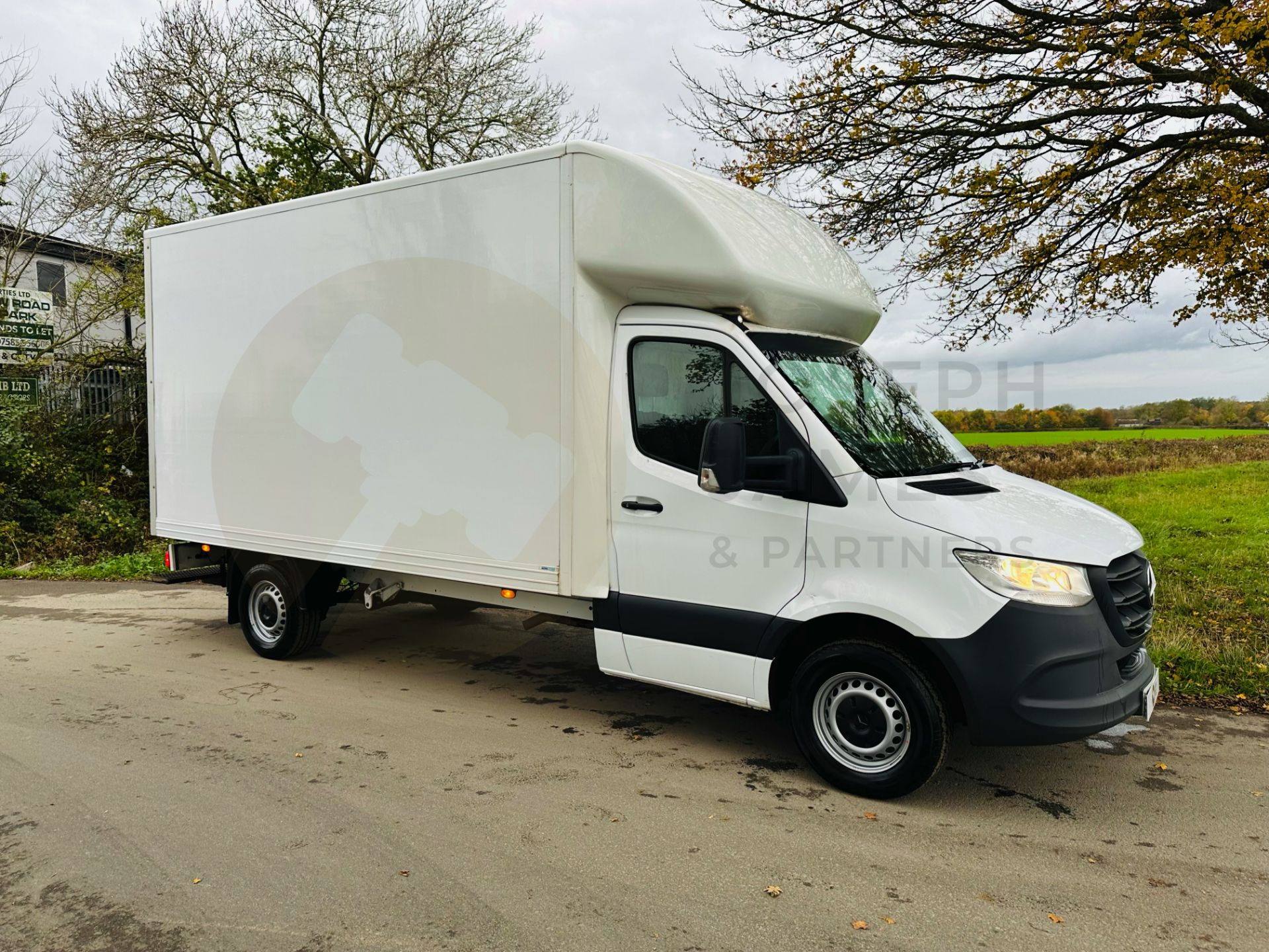 Swb Sprinter 315 MERCEDES-BENZ SPRINTER 315 CDI PROGRESSIVE 3.5T RWD D.O.R: 30.09.2022 ...