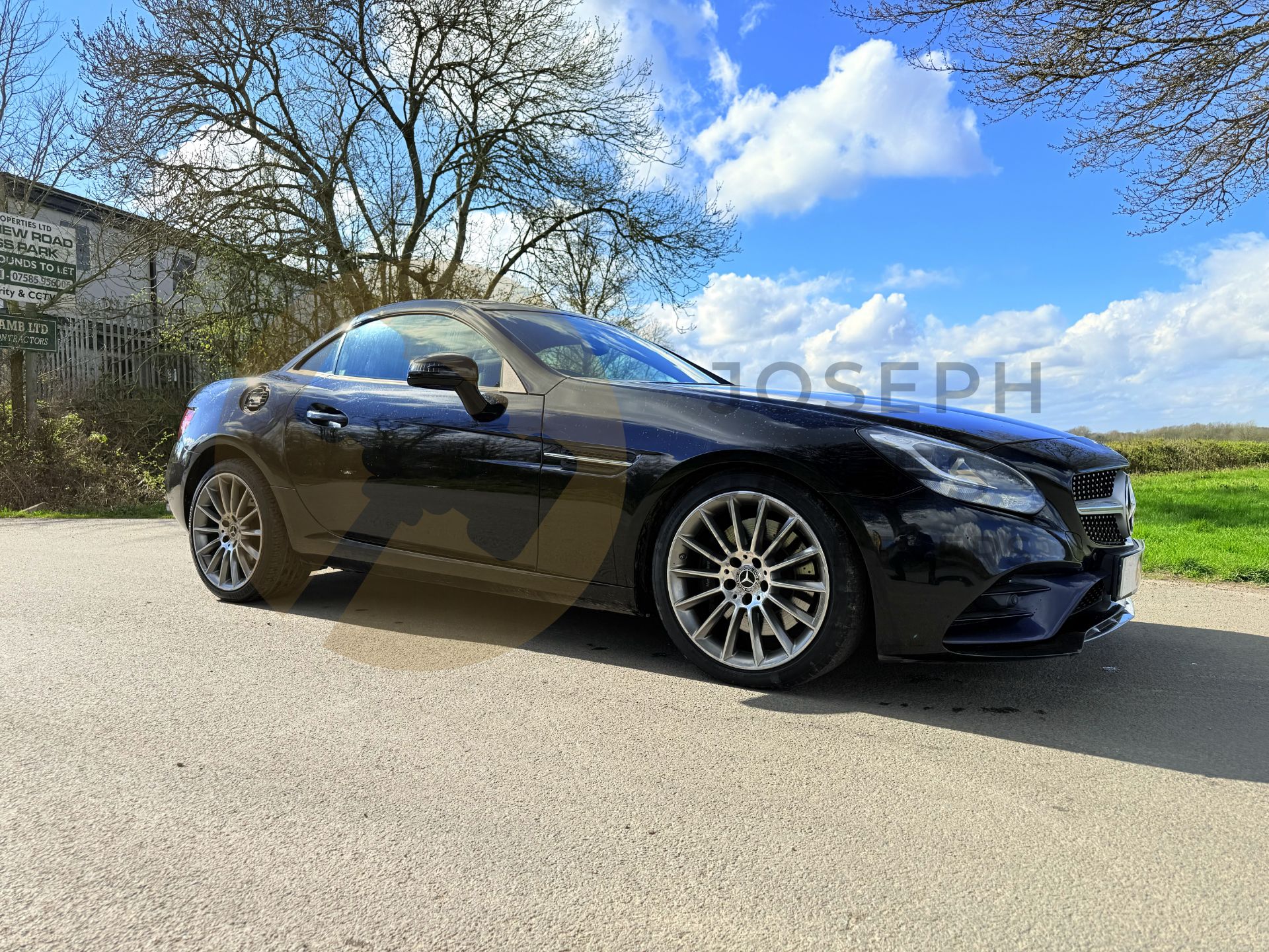 MERCEDES SLC 250d AMG - LINE 