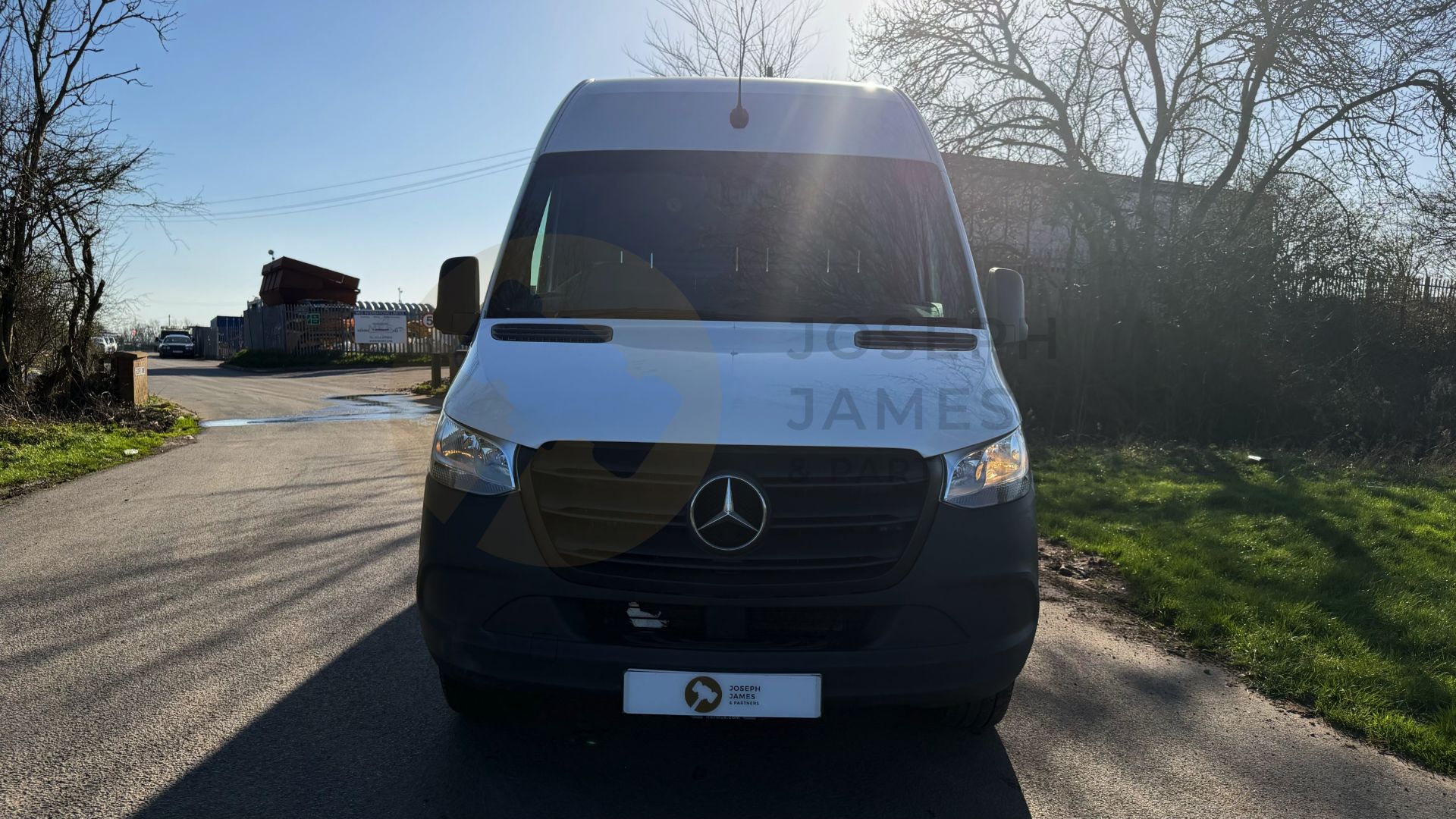MERCEDES-BENZ SPRINTER 315 CDI *PROGRESSIVE* LWB HI-ROOF (2023 - EURO 6) *FITTED REAR TAIL-LIFT* - Image 4 of 40