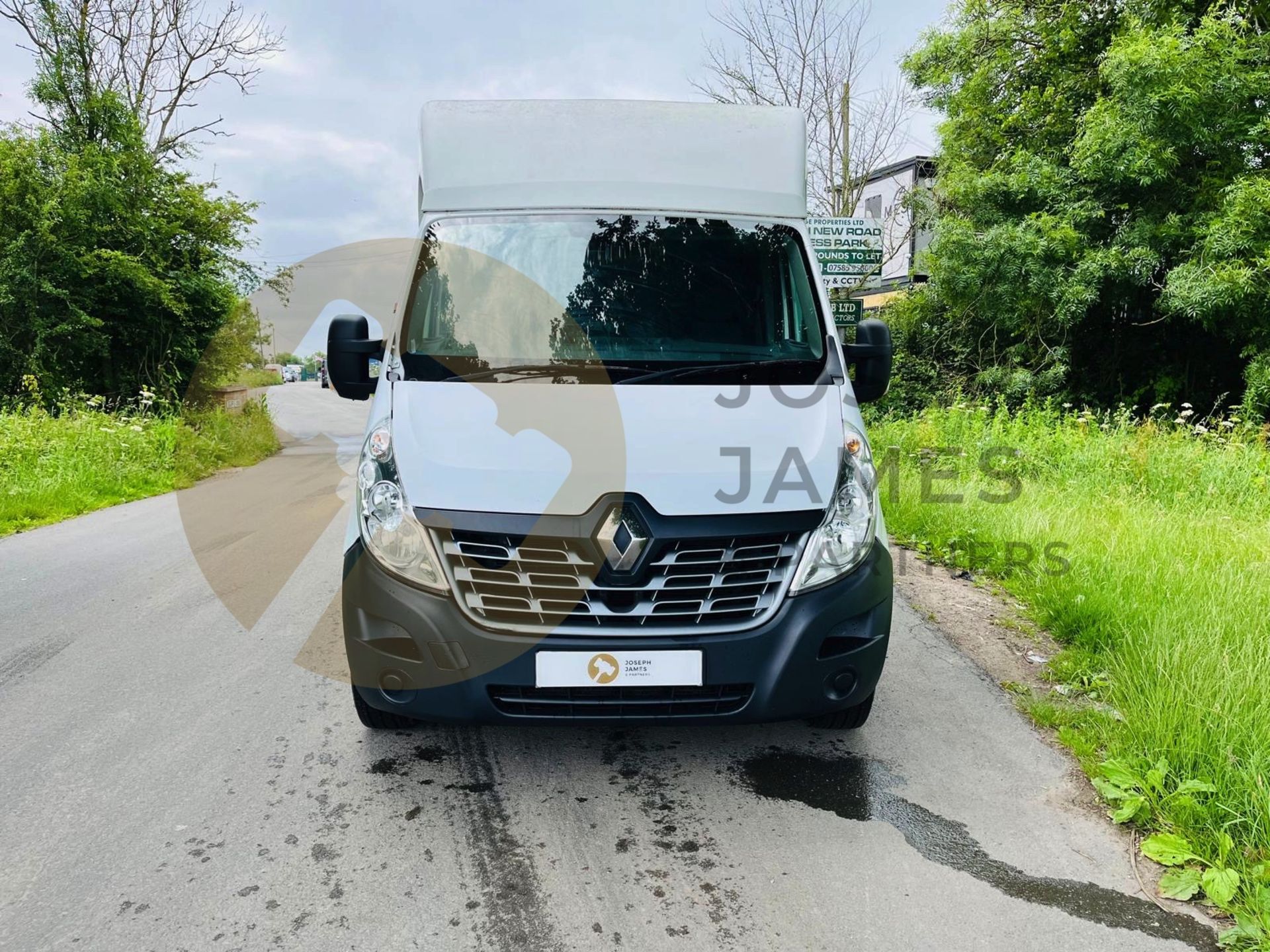 "ON SALE" RENAULT MASTER 2.3 DCI (125) BUSINESS LWB LOW LOADER LUTON - 19 REG - NO VAT!! - Image 4 of 32