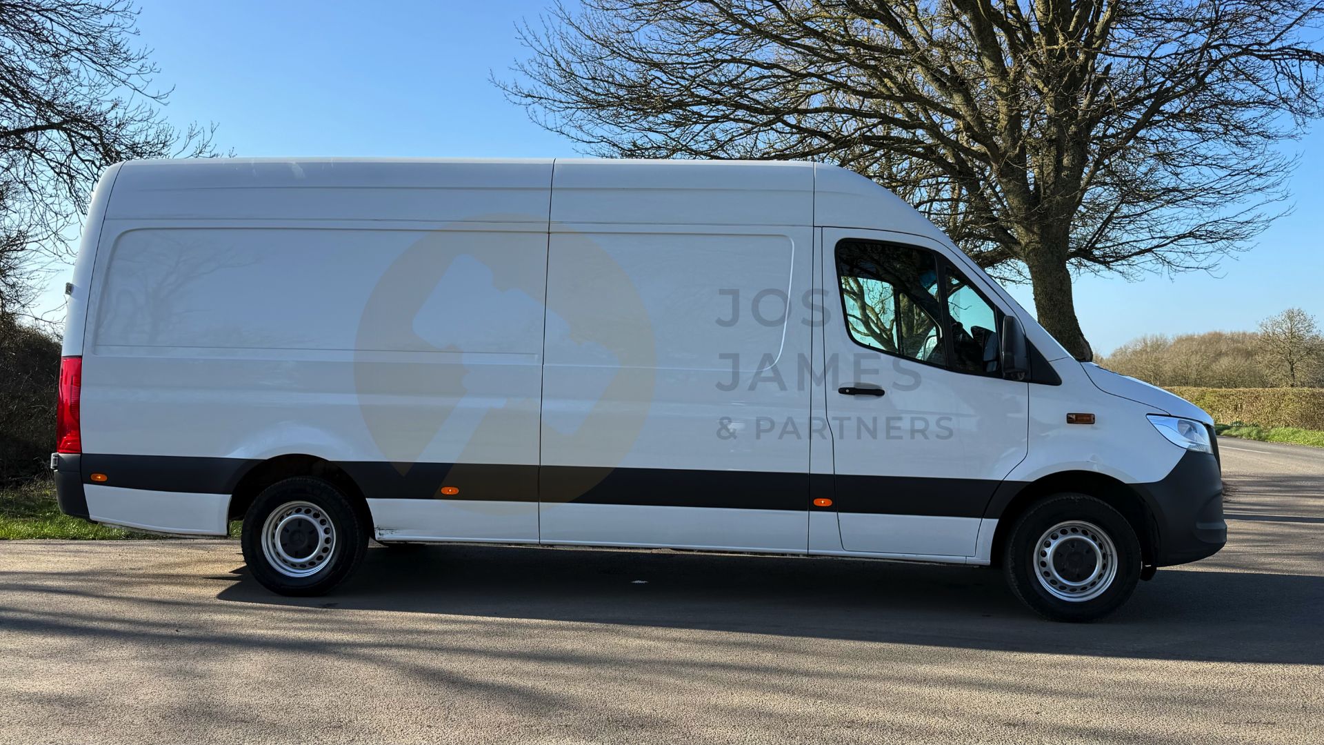 MERCEDES-BENZ SPRINTER 315 CDI *PROGRESSIVE* LWB HI-ROOF (2023 - EURO 6) *FITTED REAR TAIL-LIFT* - Image 14 of 40