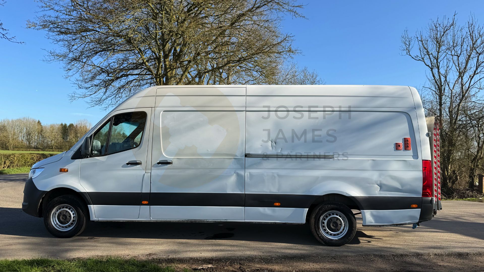 MERCEDES-BENZ SPRINTER 315 CDI *PROGRESSIVE* LWB HI-ROOF (2023 - EURO 6) *FITTED REAR TAIL-LIFT* - Image 8 of 40