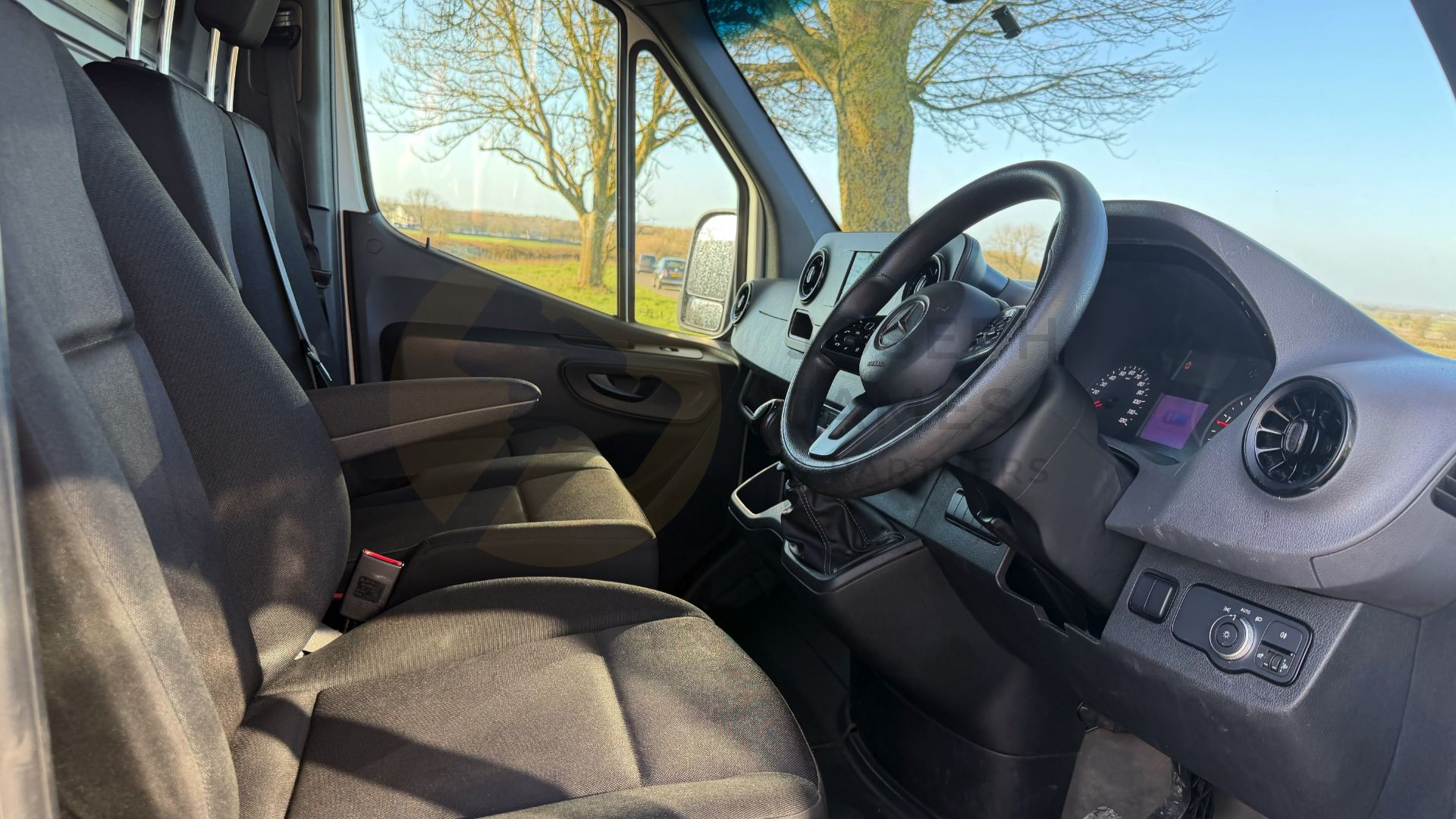 MERCEDES-BENZ SPRINTER 315 CDI *PROGRESSIVE* LWB HI-ROOF (2023 - EURO 6) *FITTED REAR TAIL-LIFT* - Image 26 of 40