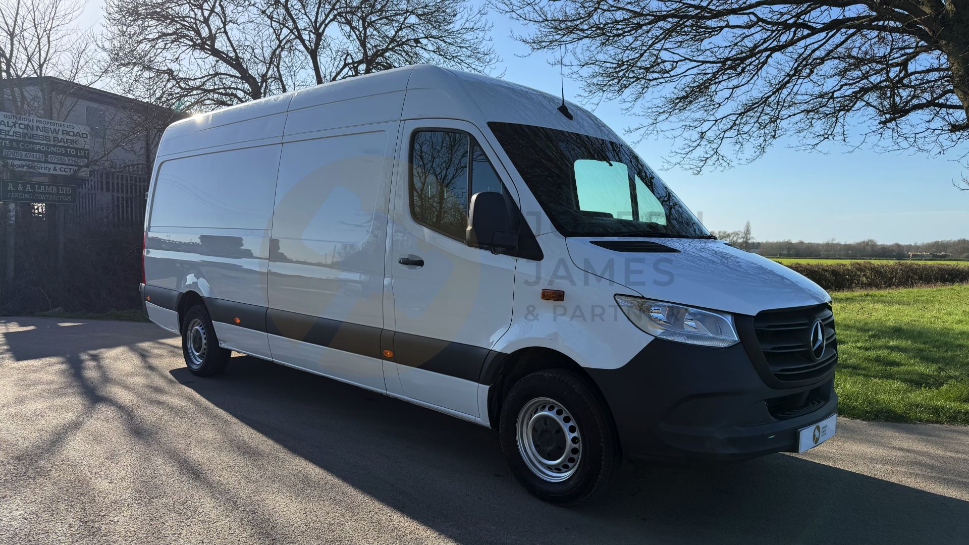 MERCEDES-BENZ SPRINTER 315 CDI *PROGRESSIVE* LWB HI-ROOF (2023 - EURO 6) *FITTED REAR TAIL-LIFT* - Image 3 of 40