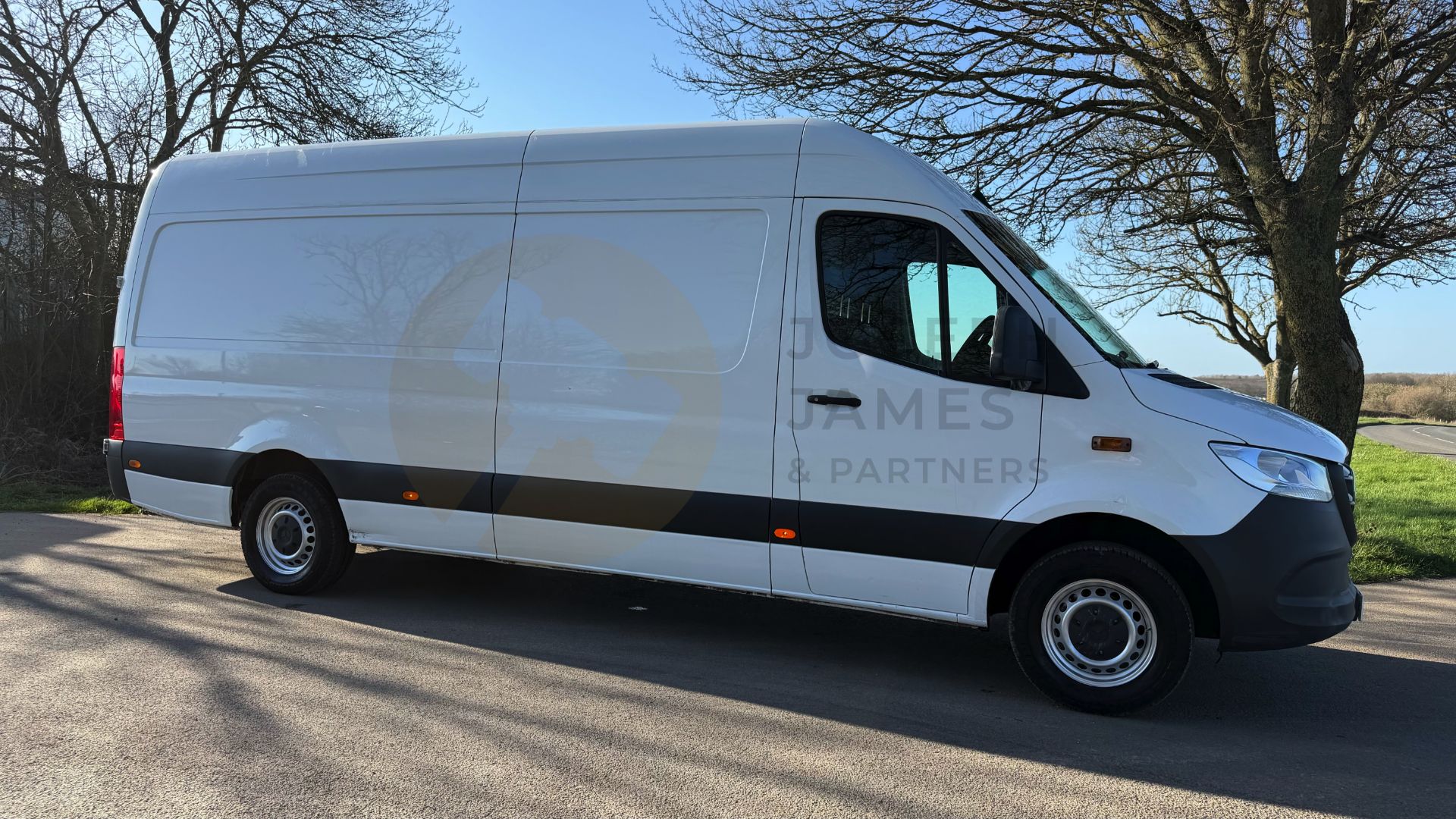 MERCEDES-BENZ SPRINTER 315 CDI *PROGRESSIVE* LWB HI-ROOF (2023 - EURO 6) *FITTED REAR TAIL-LIFT*