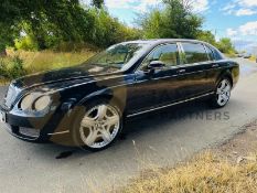 BENTLEY CONTINENTAL FLYING SPUR 6.0 W12 "AUTO" ELECTRIC SUNROOF - MEGA SPEC - WOW!!!