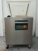 Brevetti 6310-S Van Berjek Vac-Line Sensor Controlled Machine