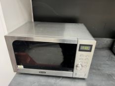 Delonghi Microwave & 4-slot Toaster