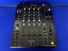 Pioneer DJM-900NXS2 4-Channel Professional DJ Mixer