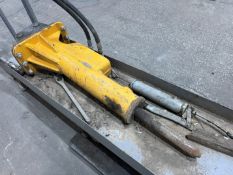 Hydraulic Pecker/Breaker Excavator Attachment | YOM: 2020
