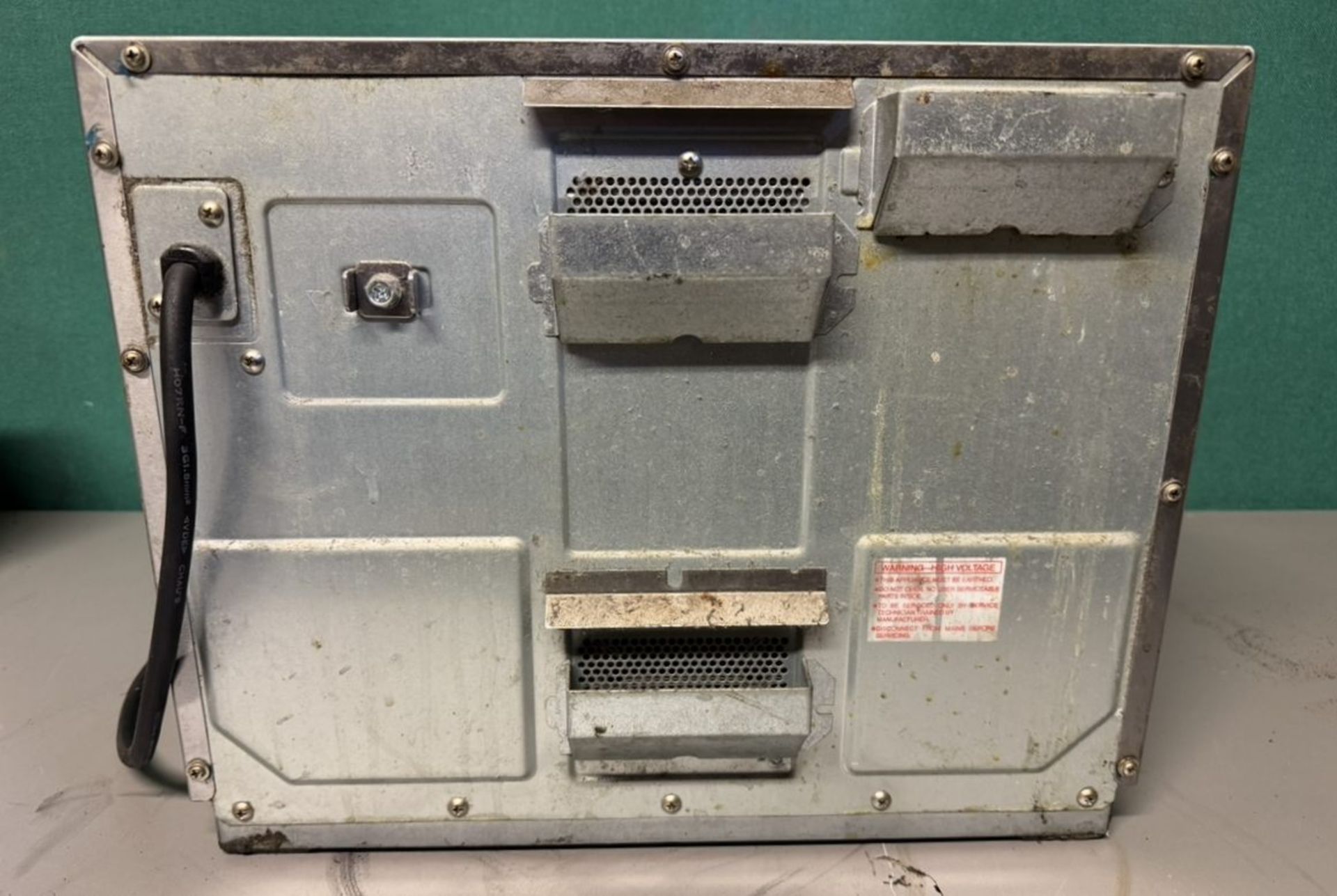 Panasonic NE-1856 230V Microwave Oven - Image 7 of 7