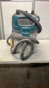 Makita VC3012M Industrial Dust Extractor / Wet & Dry Vacuum Cleaner