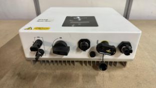 FoxESS S2000 PV Grid-Tied Solar Inverter, 2200VA, 500V Max DC, IP65, LCD, Serial: 601S202025MC060