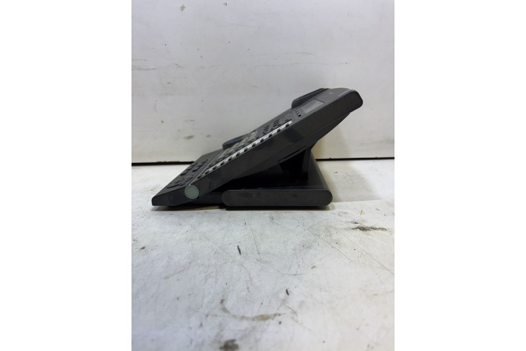 4 x Phones - Image 4 of 6