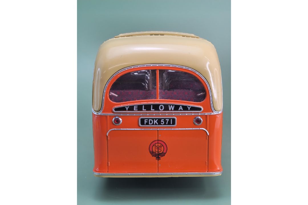 A Sun Star limited edition model Bedford OC Duple Vista coach.