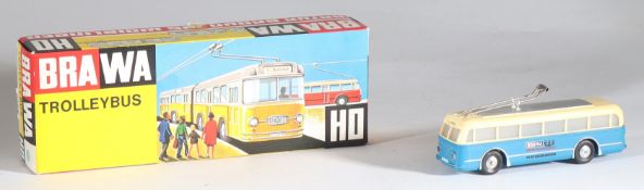 Brawa Spur H0 Trolleybus Motorwagen blau der '70er Jahre #6100