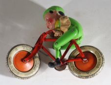 Tri-Ang Gyro Cycle Blechspielzeug Zirkusakt