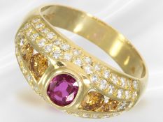 Ring: attraktiver Rubin/Brillant-Goldschmiedering mit orange/gelben Fancy-Brillanten, ca. 1,62ct