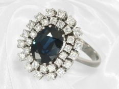Ring: Schöner weißgoldener vintage Saphir/Brillant-Blütenring, ca. 1,5ct Brillanten