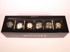 Armbanduhr: Konvolut vintage Vostok "Komandirskie" Militär-Uhren, dabei U-Boot und 3 x Fallschirm